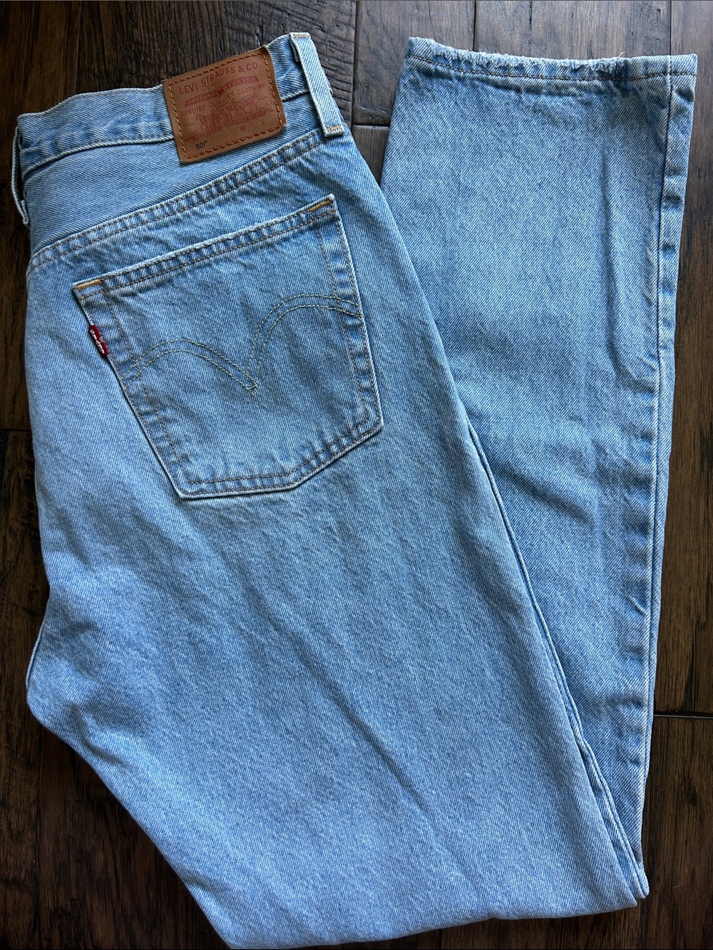 Levi's Light Blue Straight Leg Women’s Jeans